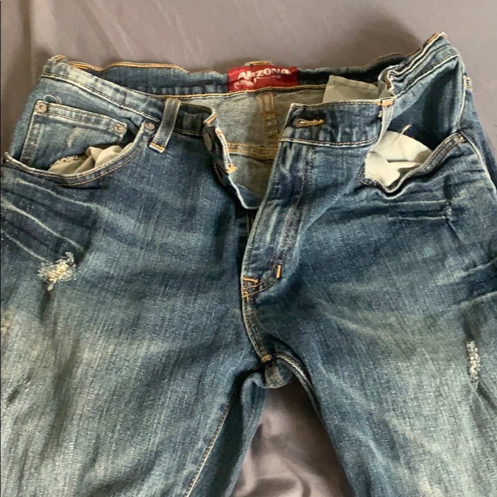 Blue Jeans - Picture 2 of 6